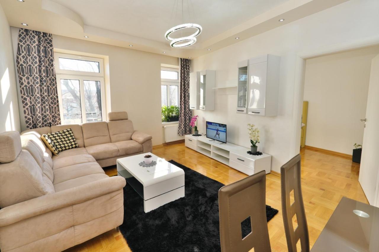 Lux Apartments Prestige ウィーン エクステリア 写真